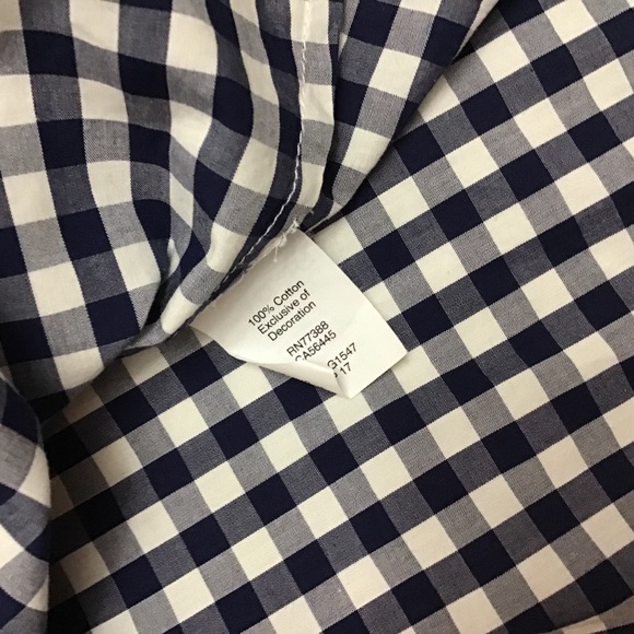 Madewell Smocked Gingham Off-The-Shoulder Top - Picture 7 of 8
